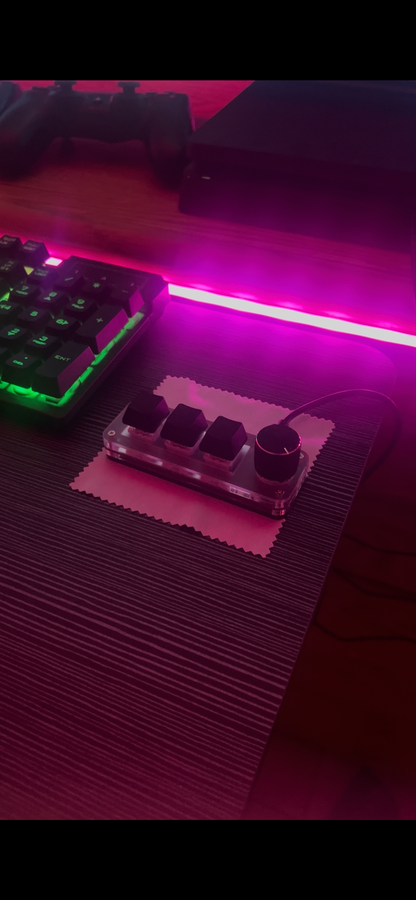 3-Key Mechanical Macro Pad – RGB Backlit with Satisfying Clicks & Easy Macros