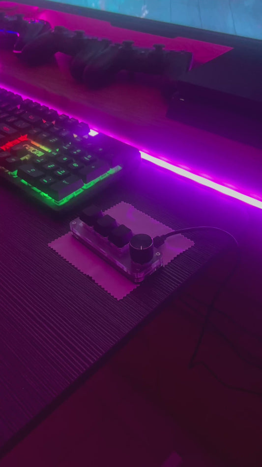 ⌨️ Elevate Your Gameplay: The 3-Key Mechanical Macro Pad